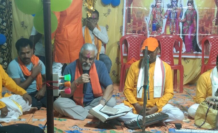 बसना – त्रिदिवसीय अखंड रामायण कार्यक्रम में शामिल हुए बेटी बचाओ बेटी पढाओ के प्रदेश सदस्य डॉक्टर एन के अग्रवाल …
