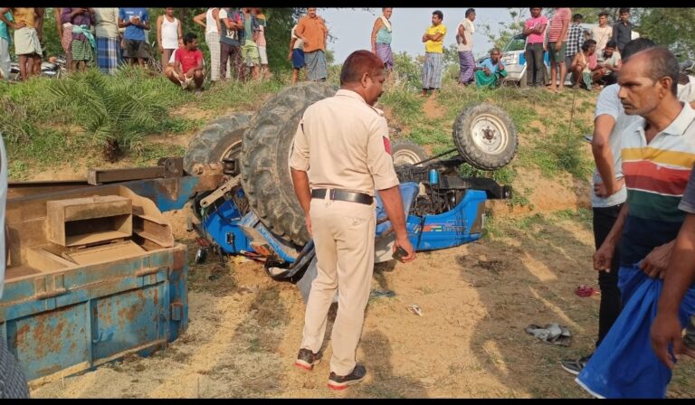 भँवरपुर -/ लापरवाह ट्रैक्टर ड्राइवर के कारण 18 वर्षीय युवक की ट्रैक्टर में दबकर दर्दनाक मौत