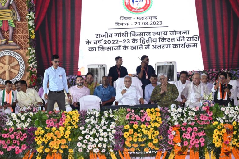 मुख्यमंत्री ने 13 नए अनुविभागों और 18 नई तहसीलों का किया सुभारम्भ  राज्य में राजस्व अनुविभाग बढ़कर हुए 122 एवं तहसील 250
