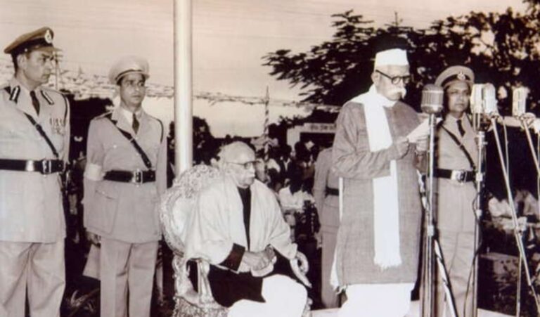 छत्तीसगढ़: सरायपाली के विधायक जब मध्यप्रदेश के पहले मुख्यमंत्री राजपरिवार के तीन सदस्य यहां से विधानसभा पहुंचे कांग्रेस के गढ़ में कब खिला कमल और जनता कब देगी महिला विधायक ।