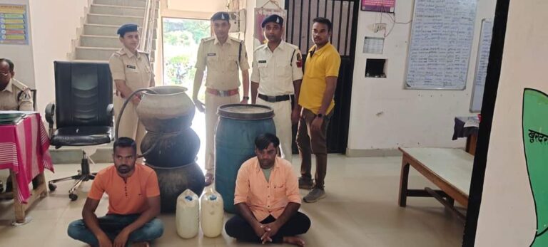 सारंगढ़- बिलाईगढ : थाना सरसीवा पुलिस की लगातार अवैध शराब पर कार्यवाही 02 प्रकरणों में करीब 120 लीटर अवैध शराब जप्त…