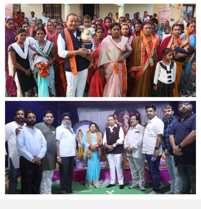 बसना : नेता त्रिलोचन नायक , एक सरपँच एवं पूर्व जनपद सदस्य भाजपा में हुए शामिल, डॉ.सम्पत अग्रवाल ने भाजपा गमछा पहनाकर किया स्वागत ।