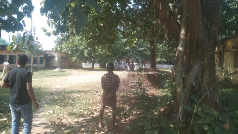 सरायपाली बसना में 9 बजे तक अनुमानित वोट प्रतिशत का पहला रुझान यहां अभी तक नही हुवा मतदान सुरु बहिष्कार असर ।