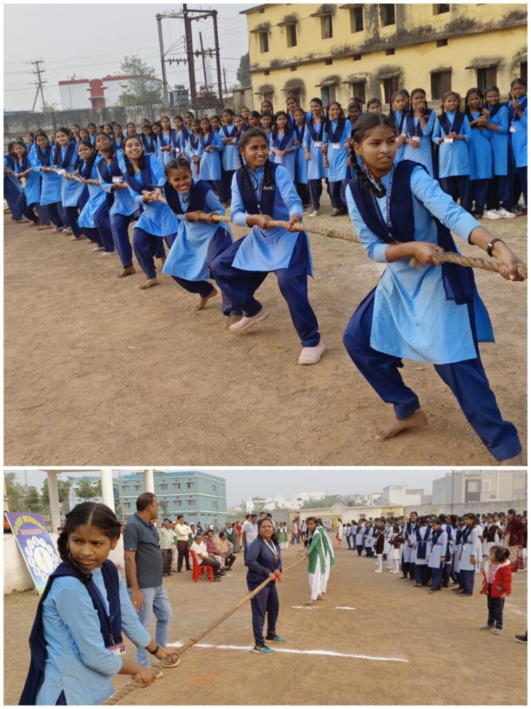 महासमुन्द कलेक्टर के मार्गदर्शन में योगा, जुंबा और विभिन्न खेल गतिविधियों में शामिल हुए बच्चें, नागरिक ।