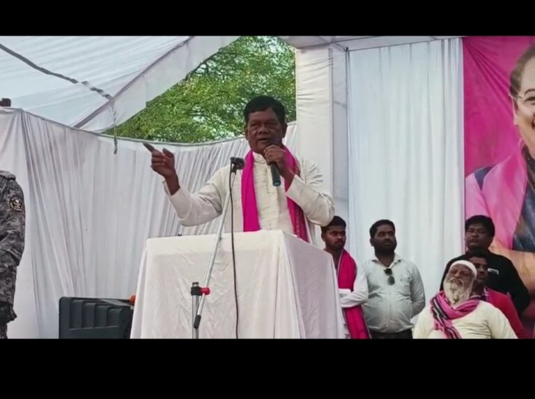 सरायपाली : क्या टूटेगा विधायक किस्मत लाल नंद का घर कांग्रेस कार्यकर्ताओं पर निशाना साधते हुए लगाए गंभीर आरोप — अमित जोगी ने भंवरपुर में चुनावी सभा को सम्बोधित करते हुए कांग्रेस और भाजपा पर साधा निशाना।