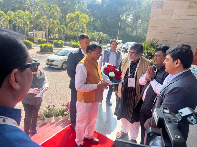 रायपुर : प्रदेश की नई औद्योगिक नीति कृषि व वनों पर होगी आधारित: उद्योग मंत्री देवांगन