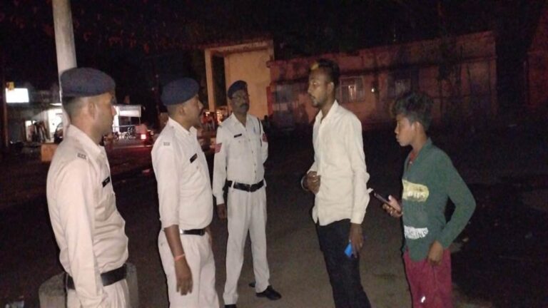 छत्तीसगढ़ : शराब पीकर गाड़ी चलाने वालों के खिलाफ पुलिस ने शुरू किया धरपकड़ अभियान, दो दिन में 100 से अधिक चालकों को पकड़ा