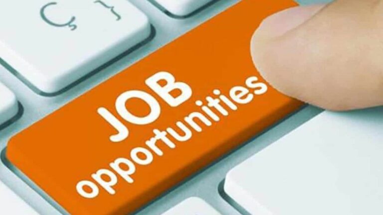 छत्तीसगढ़ : CG Govt Job: छात्रावास अधीक्षक के 300 पदों के लिए आवेदन शुरू, 31 मार्च तक भर सकते हैं फार्म