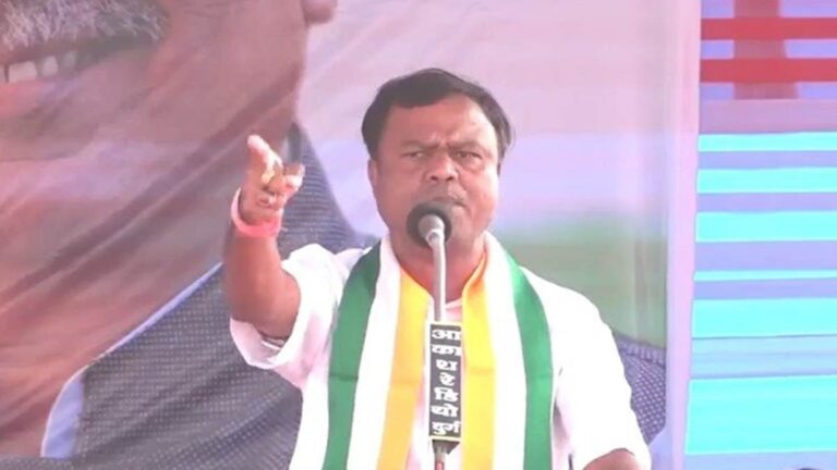 छत्तीसगढ़ : लोकसभा चुनाव से पहले कांग्रेस का बड़ा दांव, गरीब महिलाओं को देंगे एक लाख सालाना, किसानों का करेंगे कर्ज माफ