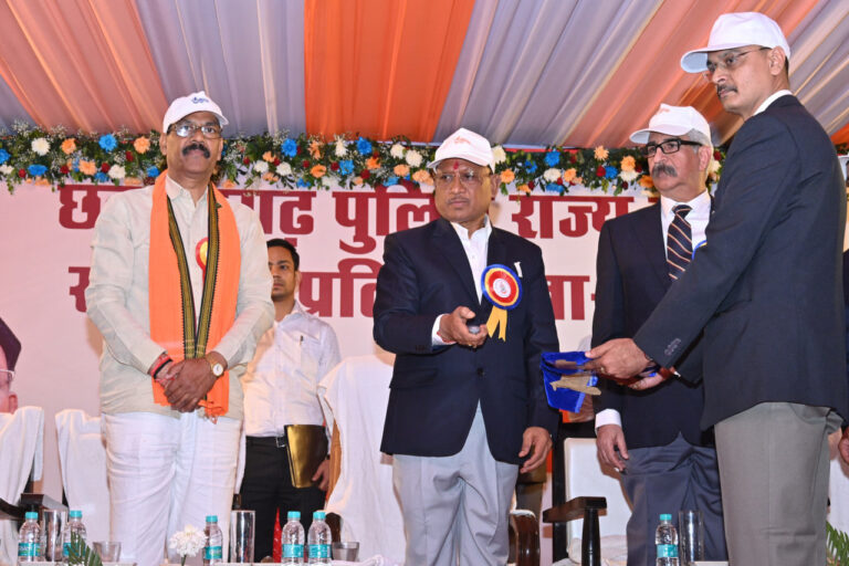 रायपुर : मुख्यमंत्री श्री विष्णु देव साय ने लांच किये छत्तीसगढ़ पुलिस द्वारा बनाये गये दो एप