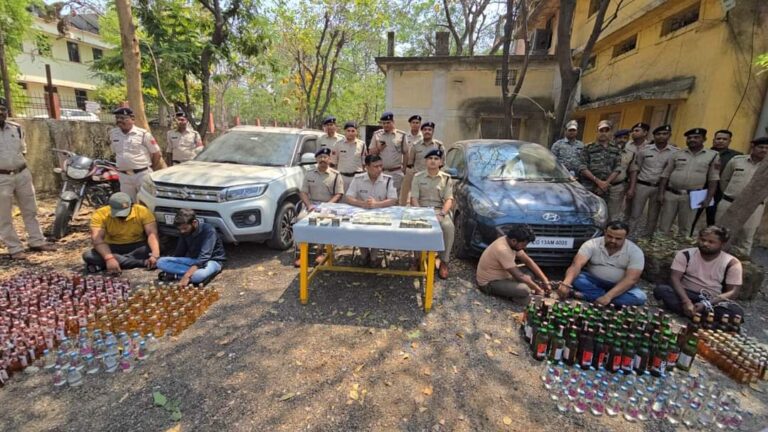 रायगढ़ -:आदर्श आचार संहिता को लेकर सभी थानों में की जा रही मादक पदार्थों पर कार्यवाही, अवैध शराब के 07 मामलों में 09 आरोपियों से 158 लीटर देशी/अंग्रेजी शराब जप्त…. जूटमिल क्षेत्र में पुलिस ने मकान में गांजा बेच रहे युवक को किया गिरफ्तार….