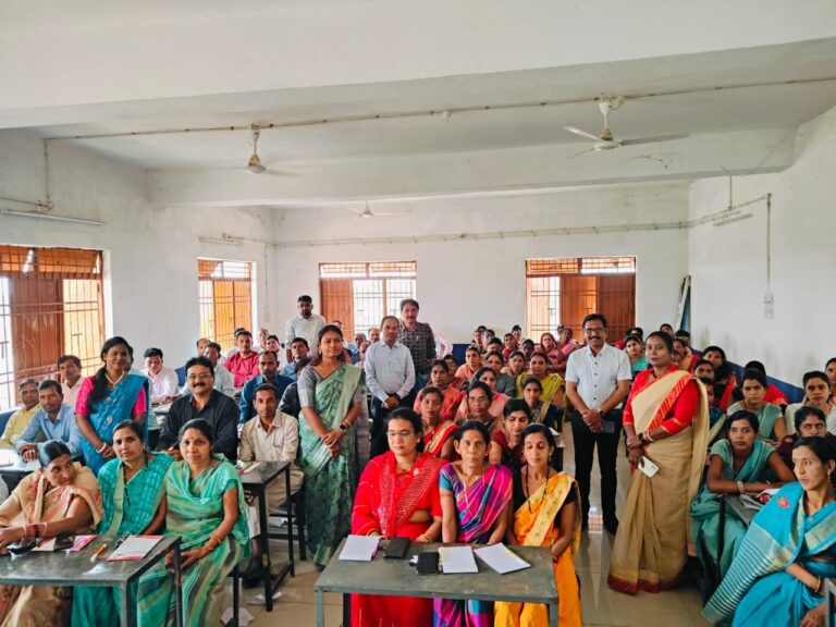 विकासखंड सरायपाली में उल्लास नवभारत साक्षरता कार्यक्रम का आयोजन किया गया विकासखंड में 8 परीक्षा केंद्र नगर निकाय और 93 केंद्र ग्राम पंचायत क्षेत्र के लिए बनाए गए।
