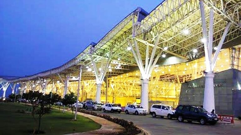 यात्री सेवा सुविधा और गुणवत्ता के मामले में रायपुर एयरपोर्ट देश भर में पांचवें स्थान पर, पढ़े पुरी ख़बर …