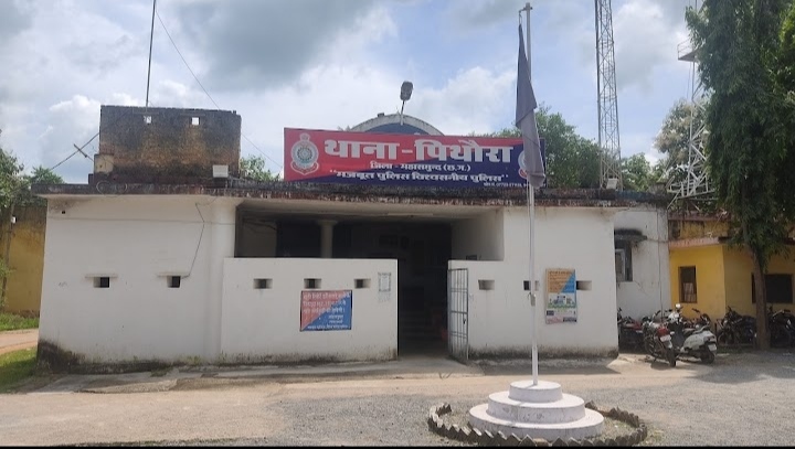 पिथौरा : शराब के नशे में युवक द्वारा वाहन चालक से मारपीट और गाली-गलौच, मामला दर्ज