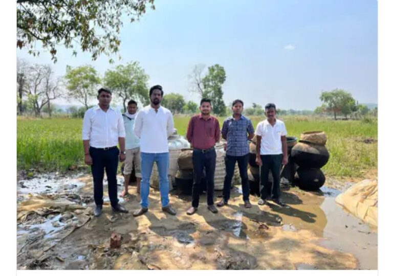 सरायपाली / रेड करने गए SST टीम की वाहन मे आग शार्ट सर्किट से या बदमाशो ने दिया घटना को अंजाम, लगभग 6 लाख रु के अवैध शराब और सामान जप्त आरोपी SST की टीम की गिरफ्त से बाहार!