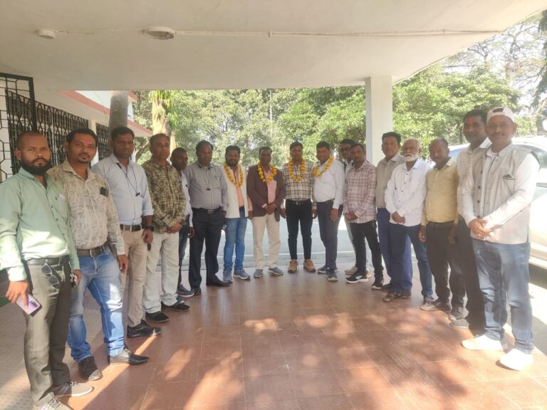 पिथौरा – पत्रकार कल्याण महासंघ छत्तीसगढ़ की जिला स्तरीय बैठक संपन्न,ताराचंद पटेल बने जिलाध्यक्ष.