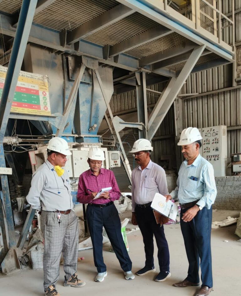 औद्योगिक क्षेत्र बिरकोनी में ड्राइकेम इंडिया प्रा. लि. का  संयुक्त टीम द्वारा निरीक्षण