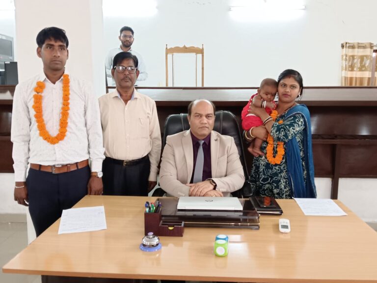 महासमुंद  दाम्पत्य जीवन एक साथ निर्वाह करने हुए सहमत आपसी सुलह एवं समझौते के आधार पर किया गया प्रकरण का निराकरण