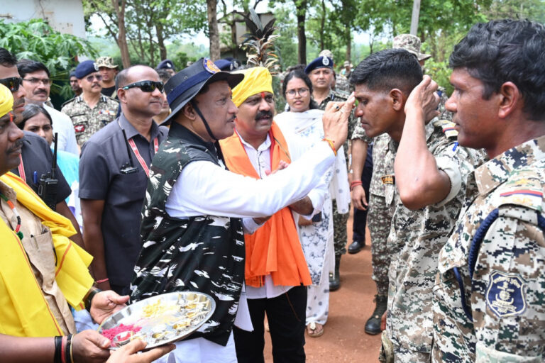 जवानों के बुलंद हौसलों से मिटेगा नक्सलवाद का कलंक: मुख्यमंत्री श्री विष्णु देव साय