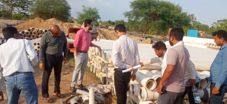 कलेक्टर श्री विनय लंगेह द्वारा जल जीवन मिशन अंतर्गत समोदा-अछोला समूह जल प्रदाय योजना का औचक निरीक्षण*             