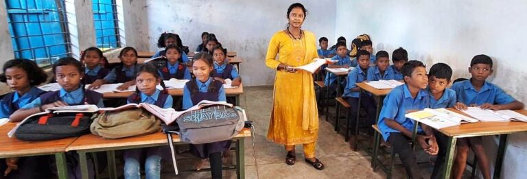 रायपुर : छत्तीसगढ़ में शालाओं और शिक्षकों के युक्तियुक्तकरण से शिक्षा में नया संतुलन 