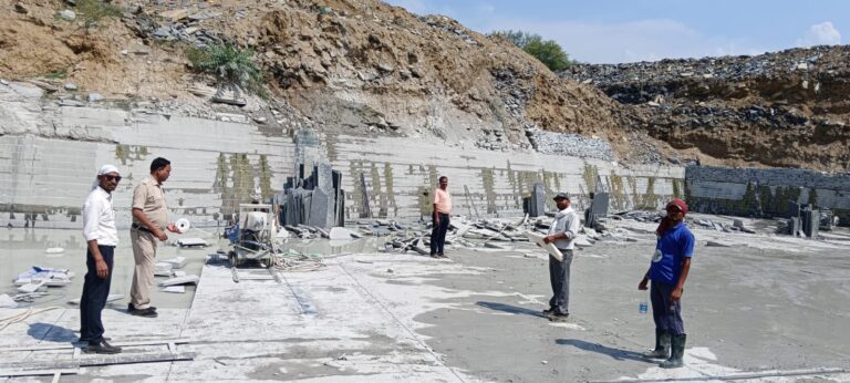 महासमुंद:घोड़ारी में अवैध उत्खननकर्ता के विरूद्ध 595 घनमीटर में समझौता राशि 2,88,000.00 रूपये का अर्थदण्ड / समझौता राशि अधिरोपित करने प्रस्ताव*