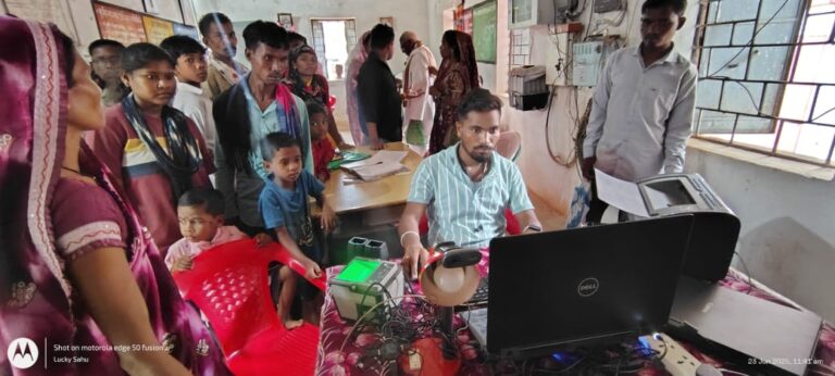 रायपुर : धरती आबा ग्राम उत्कर्ष अभियान बनी जनजातीय सशक्तिकरण की मिसाल