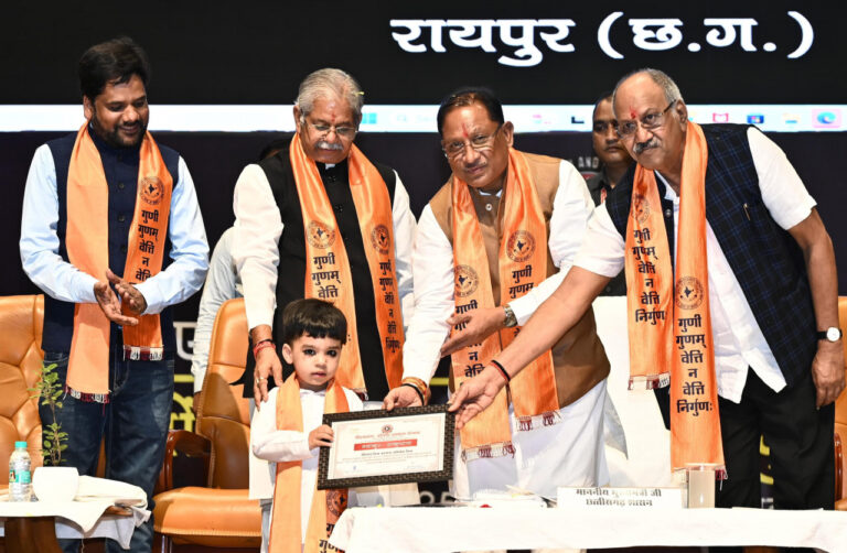 रायपुर : जीवन में सफलता के लिए शिक्षा है मजबूत आधार: मुख्यमंत्री श्री साय