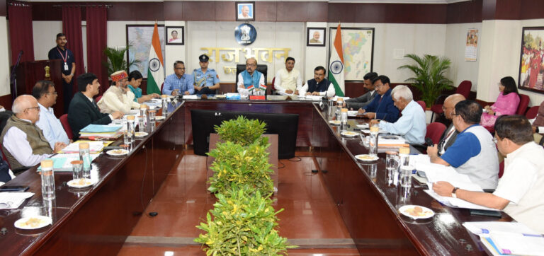 रायपुर : राज्यपाल ने विश्वविद्यालयों से गुणवत्ता सुधार करने रोडमैप मांगा कुलपतियों के साथ विचार-विमर्श