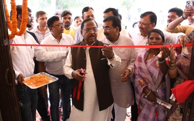 छत्तीसगढ़ : कृषि मंत्री श्री नेताम ने किया नवीन तहसील कार्यालय भवन का उद्घाटन