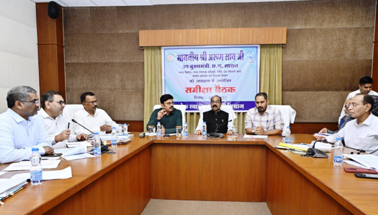 छत्तीसगढ़ : 90 प्रतिशत पूर्णता वाली योजनाओं के काम तत्परता से पूर्ण कर जल्द जलापूर्ति शुरू करें – श्री अरुण साव