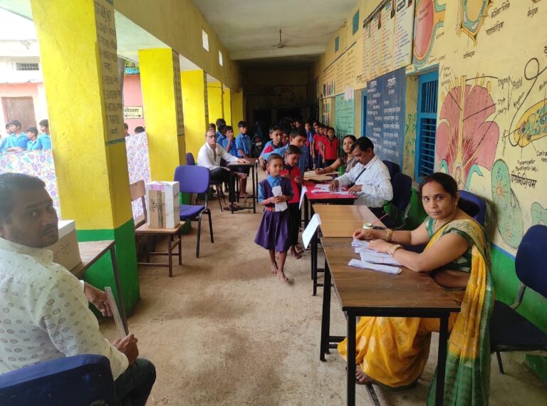 सरायपाली/शासकीय उच्च प्राथमिक शाला पाटसेन्द्री और डुडूमचुवाँ में इको क्लब/ बाल कैबिनेट का गठन / गंधेलडीपा मे वृक्षारोपण किया गया गया! 