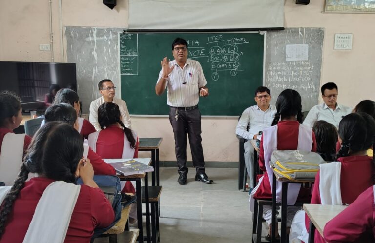 सरायपाली इंटीग्रेटेड टीचर एजुकेशन आपके लिए उत्तम अवसर है -डॉ.हेमंत खटकर