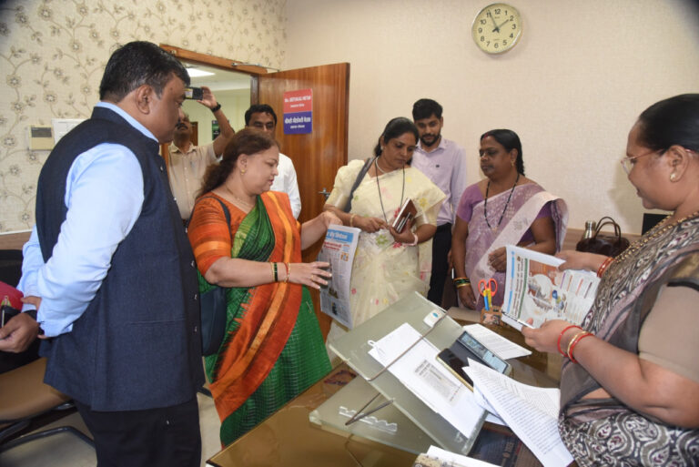 छत्तीसगढ़: सूचना-प्रसार की दिशा में छत्तीसगढ़ बना रोल मॉडल : छत्तीसगढ़ संवाद व जनसंपर्क विभाग की कार्यप्रणाली ने महाराष्ट्र के अधिकारियों को किया प्रभावित