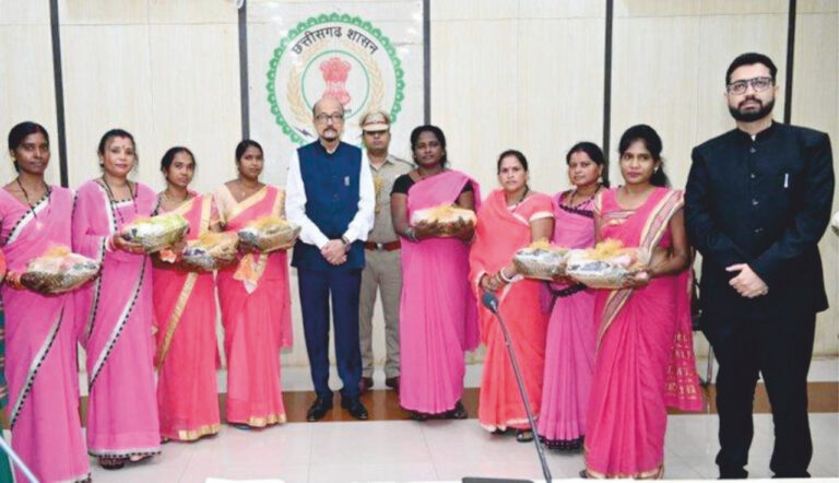 छत्तीसगढ़ : राज्यपाल श्री रमेन डेका बने छत्तीसगढ़ के सभी 33 जिलों में टीबी मरीजों के ‘निक्षय मित्र’