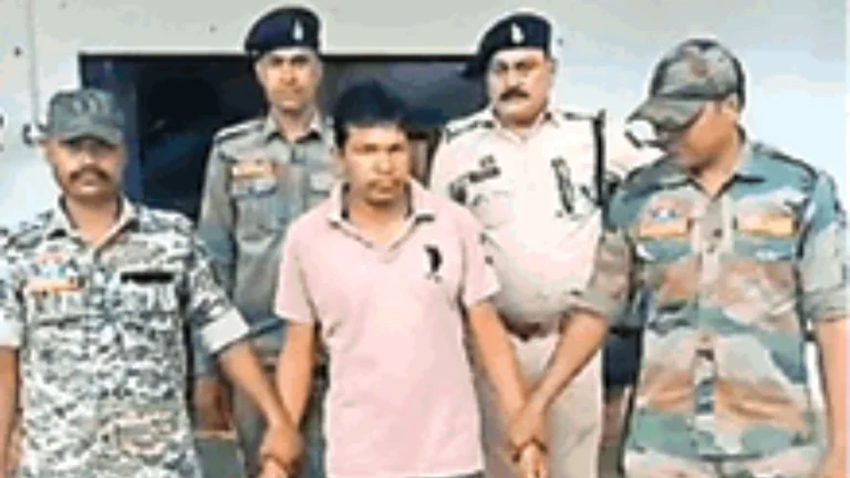 CG Murder: मोबाइल नंबर ब्लॉक किया तो युवक ने उठाया खौफनाक कदम, घर में घुसकर युवती का किया बेरहमी से मर्डर