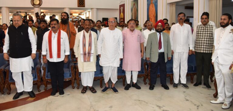 छत्तीसगढ़ में मंत्रिमंडल का बंटवारा, CM ने अपने पास रखे 10 अहम मंत्रालय, नए मंत्रियों को मिले ये विभाग