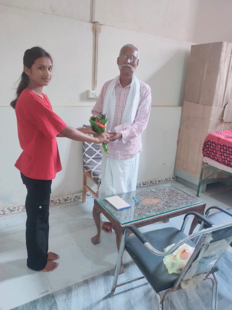 तोषगांव/ एमबीबीएस में किरण का हुआ चयन 