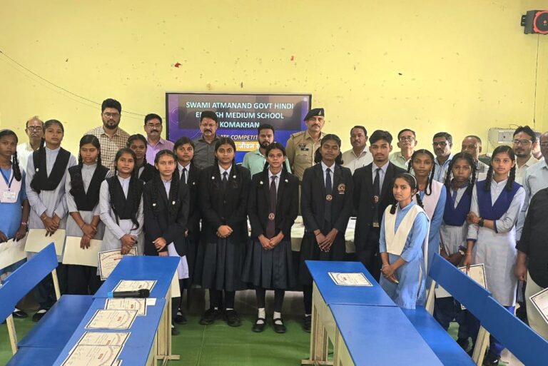 महासमुंद/सड़क सुरक्षा – जीवन रक्षा विषय पर विकासखण्ड स्तरीय वाद-विवाद प्रतियोगिता सम्पन्न