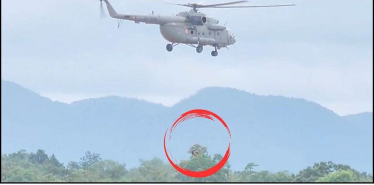 Sukma Rescue: 16 घंटे तक उफनती नदी में फंसा रहा युवक, हेलिकॉप्टर से किया गया रेस्क्यू, इलाज जारी