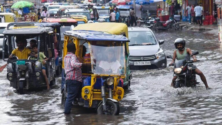 CG Weather: बंगाल की खाड़ी में बना नया सिस्टम, रायपुर-बिलासपुर कई जिलों में बारिश की चेतावनी