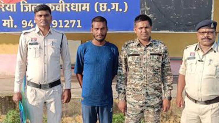 CG News : कवर्धा में पुलिस ने नकली नोट के कारोबार पर किया करारा प्रहार, बरामद किए 1.35 लाख रुपये