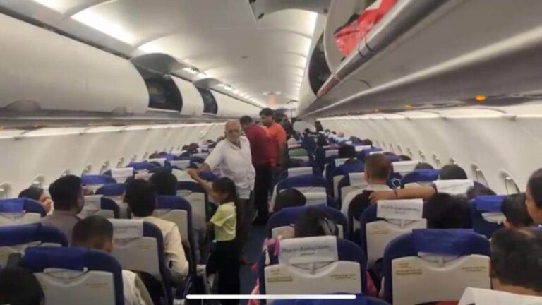 रायपुर एयरपोर्ट पर ATC उपकरण पर अचानक बिजली गिरने से सिस्टम फेल, 5 फ्लाइट डायवर्ट