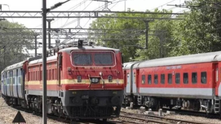 Durga Puja Special train: दुर्गा पूजा पर इतवारी-शालीमार ट्रेन का संचालन बदला, रेलवे ने जारी की नई समय सारणी