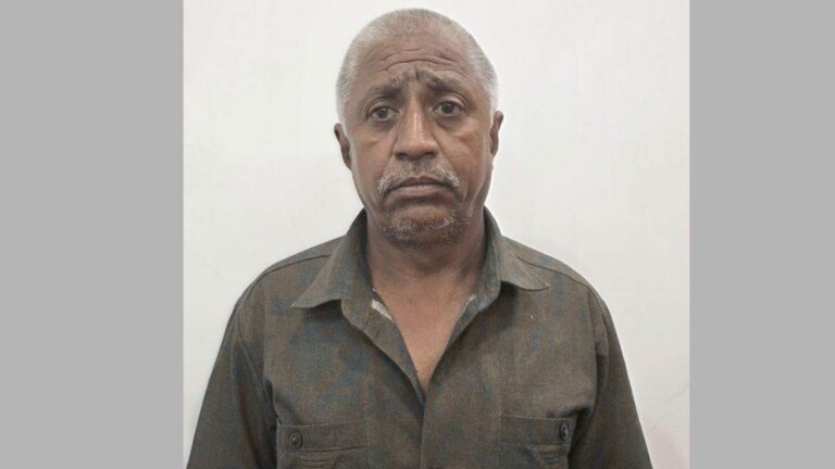 CG Crime: जादू-टोने के अंधविश्वास के शक में भतीजे ने हसिया से काटा चाचा का गला, आरोपी गिरफ्तार