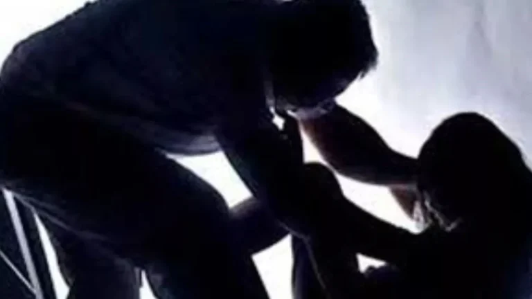 CG News: बहू से दुष्कर्म करने वाले ससुर को दस साल की सजा, कोर्ट ने फैसले में दिया रामचरित मानस के दोहे का उदाहरण