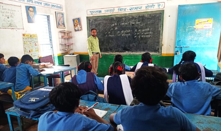 महासमुंद युक्तियुक्तकरण से शिक्षा में आई नई रोशनी: हायर सेकेंडरी पिरदा में अब हर विषयों की पढ़ाई