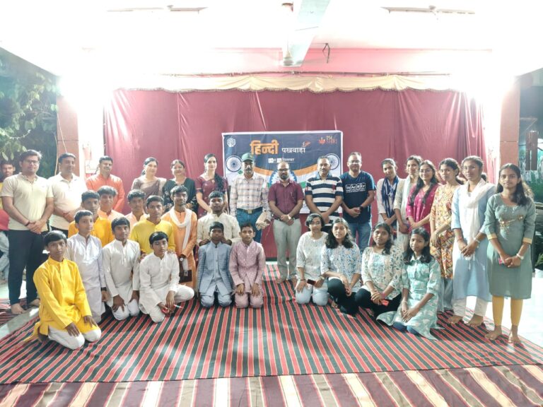 सरायपाली : जवाहर नवोदय विद्यालय में कवि सम्मेलन एवं पुरस्कार वितरण समारोह