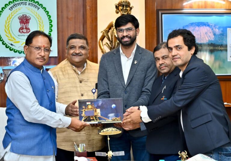 छत्तीसगढ़ : इसरो की उपलब्धियाँ प्रत्येक भारतवासी के लिए गर्व का विषय : मुख्यमंत्री श्री साय