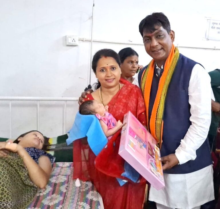 महासमुंद विधायक श्री योगेश्वर राजू सिन्हा की संवेदनशील पहल, मातृत्व का सम्मान, नवजीवन का उत्सव